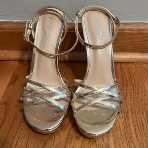 NWOT Blue by Betsey Johnson gold strappy sandals